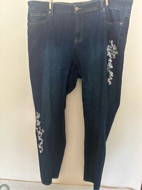 Dark Blue Women's Jeans with Sequin Floral Accent size 18 W Westport